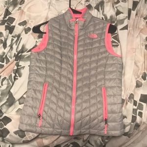 North face vest